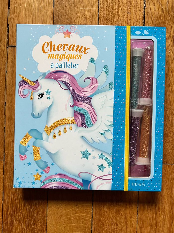 Chevaux magiques à pailleter