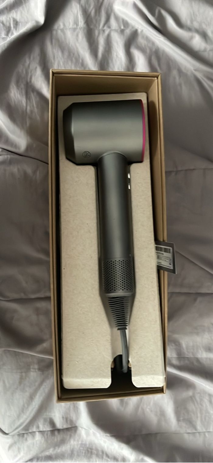 Sèche cheveux Dyson - photo numéro 5