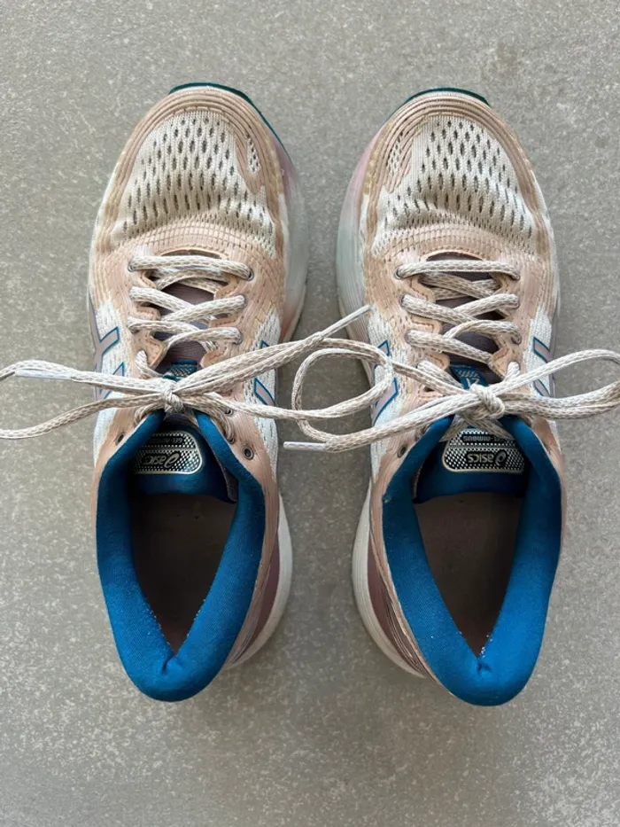 Baskets de sport Asics femme - photo numéro 4