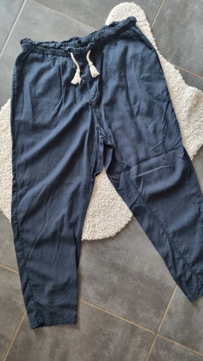 Pantalon bleu marine Kiabi XL 42 44 sympa fluide taille haute normale ceinture - photo numéro 6
