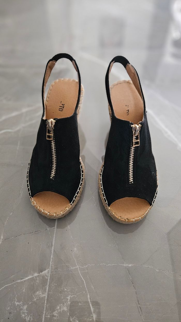 Chaussure a talon - photo numéro 2