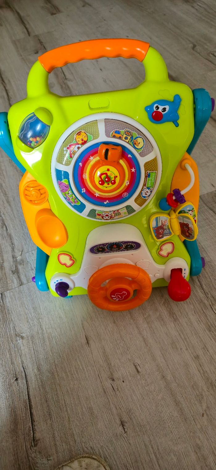 Pousse pousse trotteur - photo numéro 5