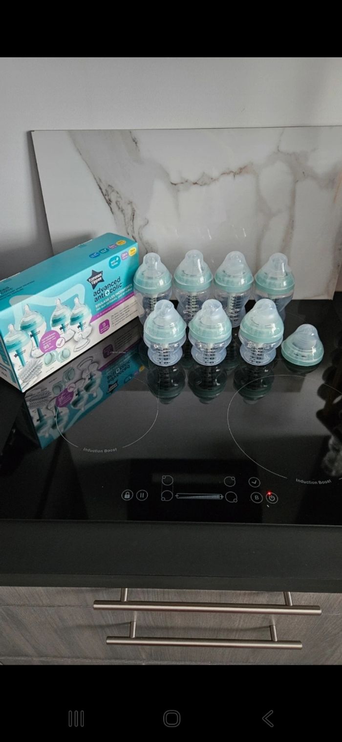 Lot biberons tommee tippee