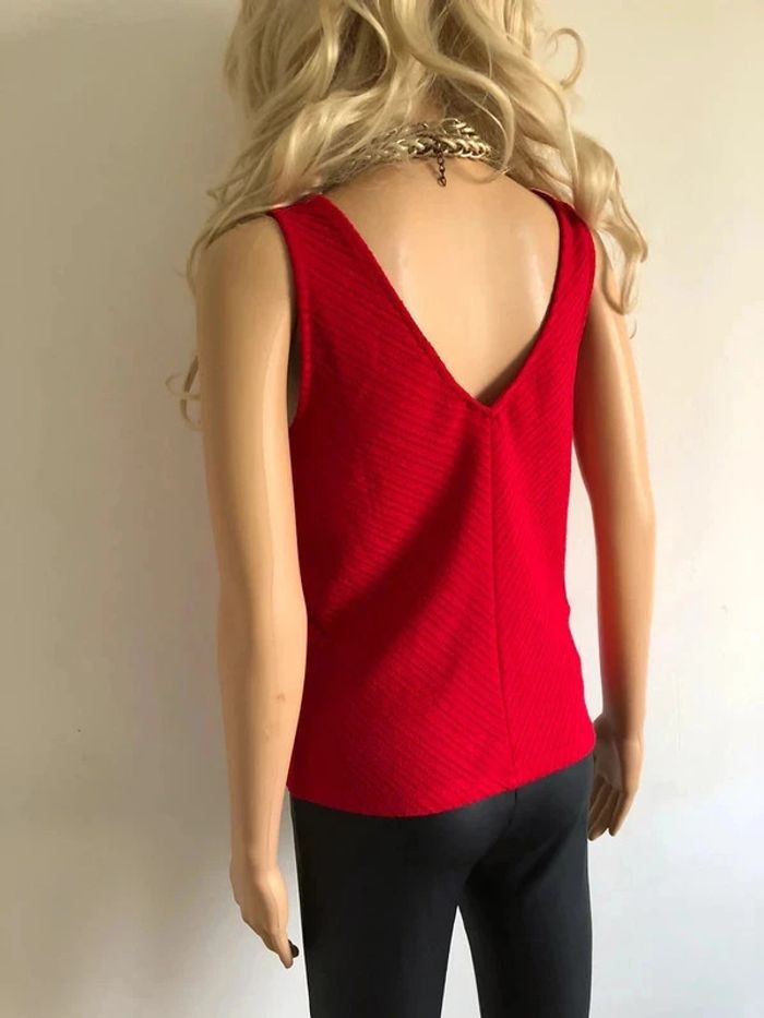Haut rouge sans manches Mango taille M jamais porté - photo numéro 8