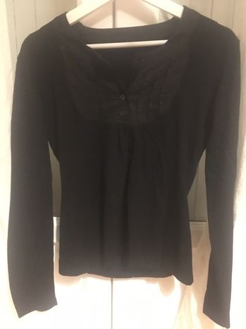 Pull noir