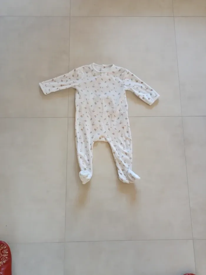 Grenouillère bébé