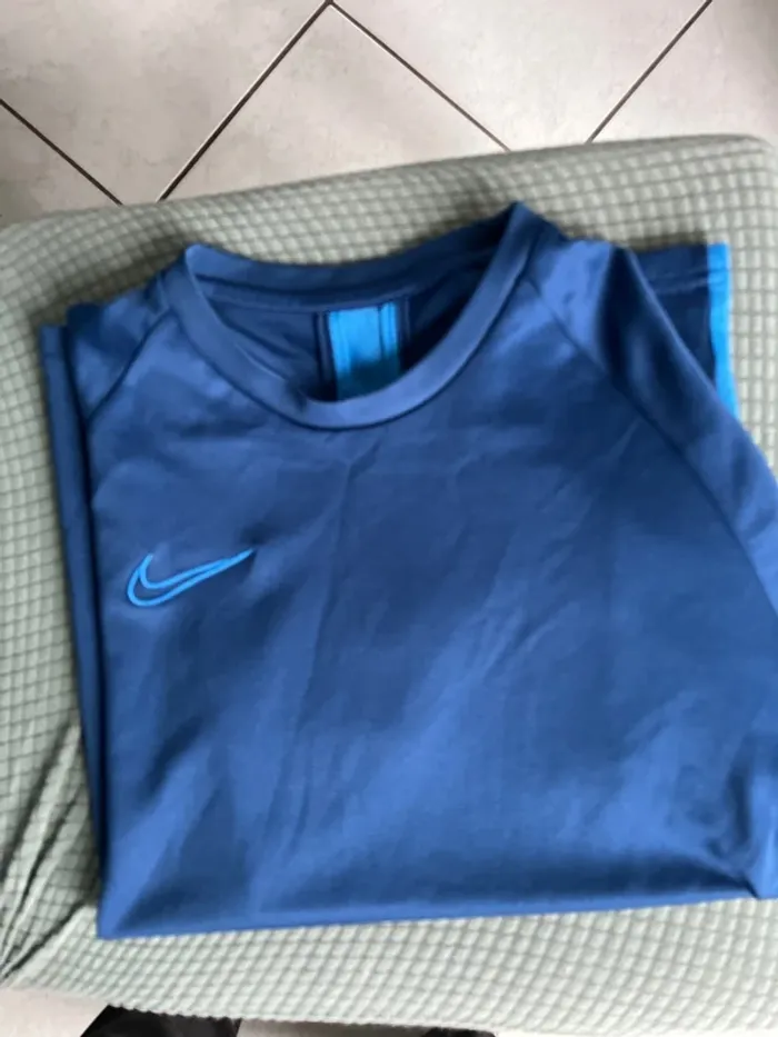 TEE shirt Nike