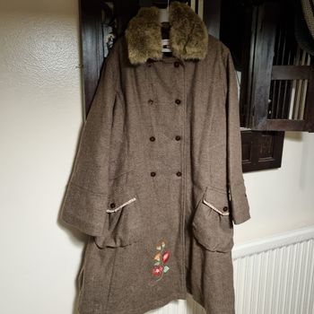 manteau CATIMINI taille 10 ans