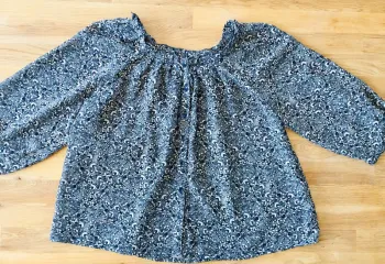 Blouse fluide à motifs