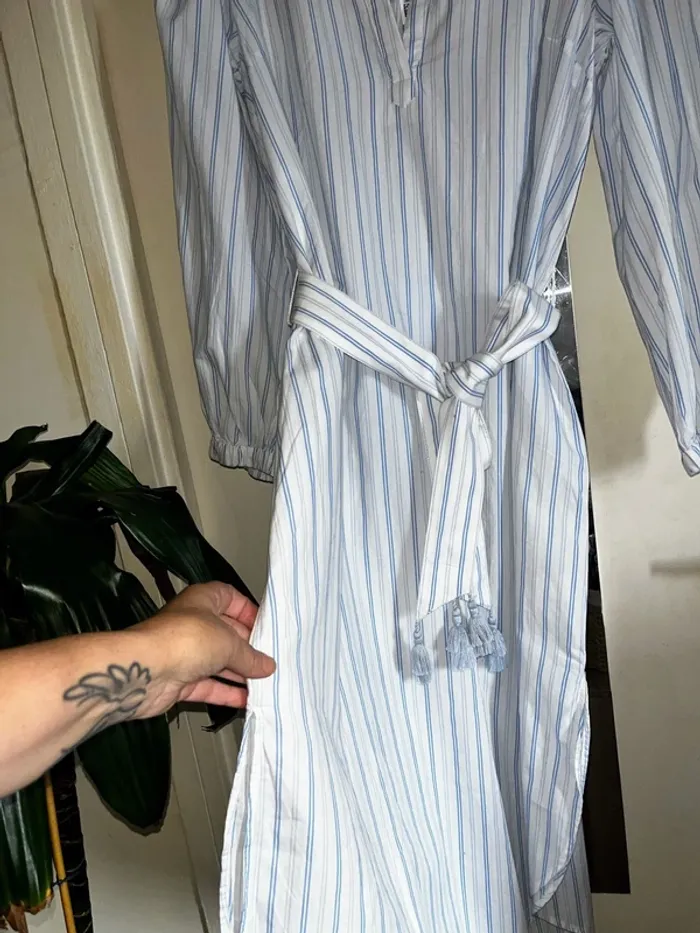 Robe chemisier blanc à rayures bleues, taille S, Neuf avec étiquette - H&M - photo numéro 6