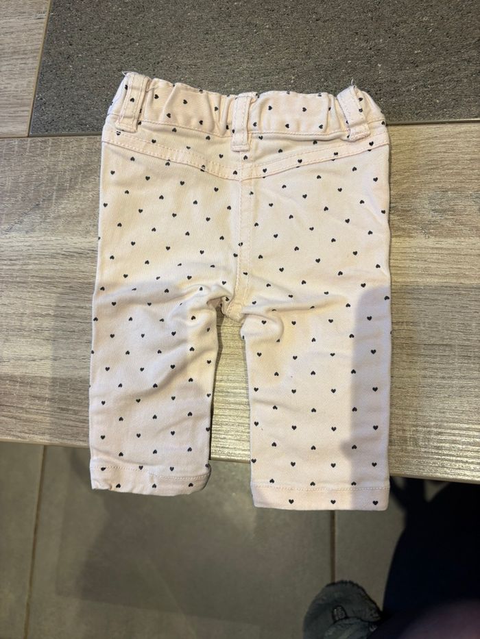 Lot pantalons 1 mois - photo numéro 2