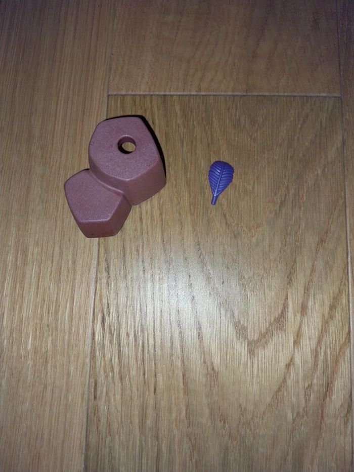 Lot divers anciens accessoires Playmobil - photo numéro 3