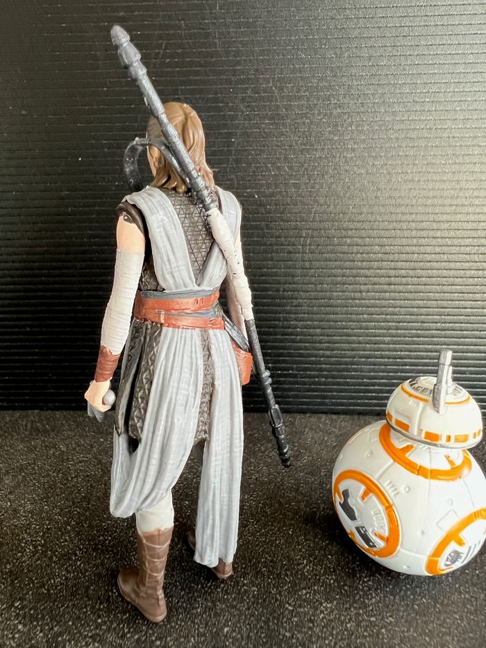 Rey + BB-8 Figurine Star Wars 11cm - Le réveil de la force - photo numéro 5