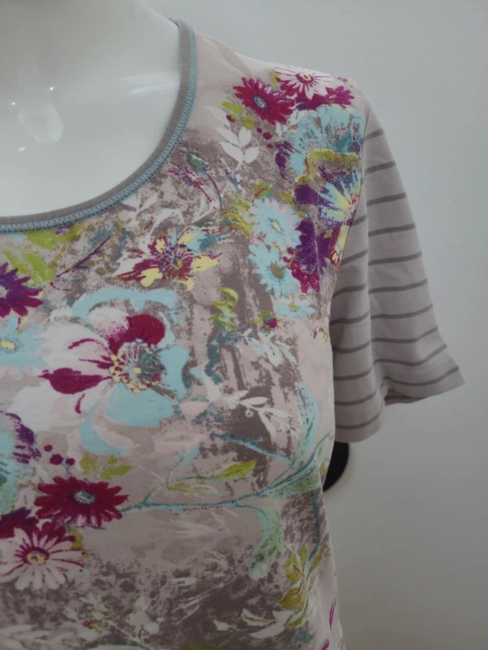Magnifique T shirt Gerry Weber taille 40 - photo numéro 4