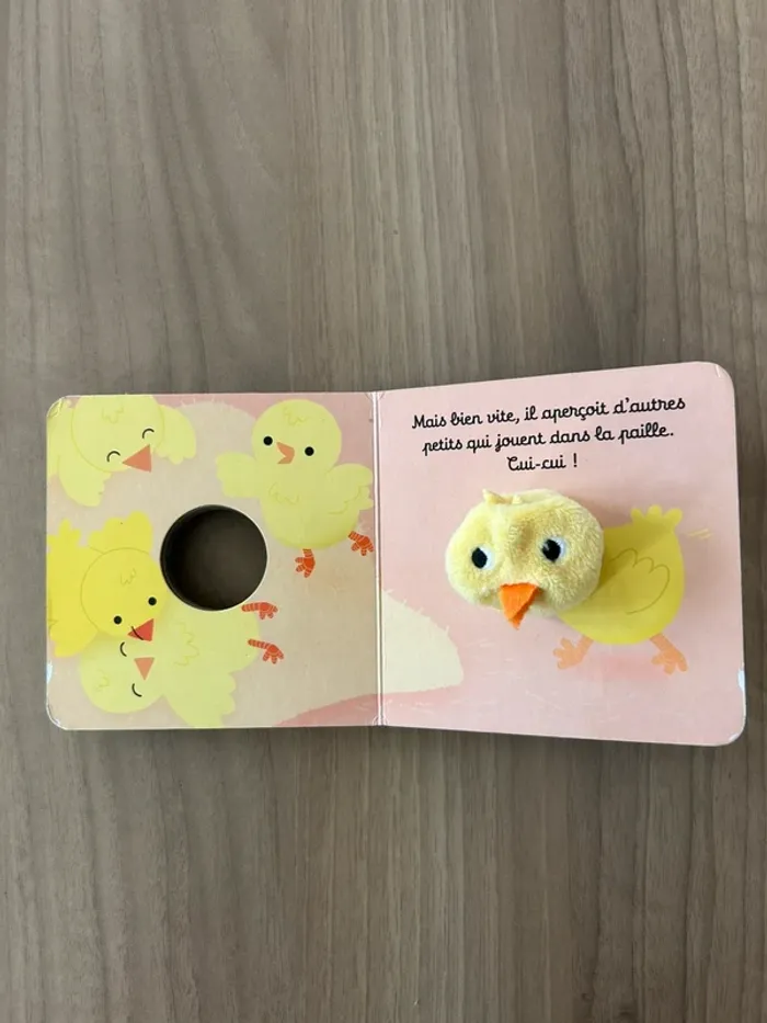 Livre marionnette Martin petit poussin - photo numéro 8