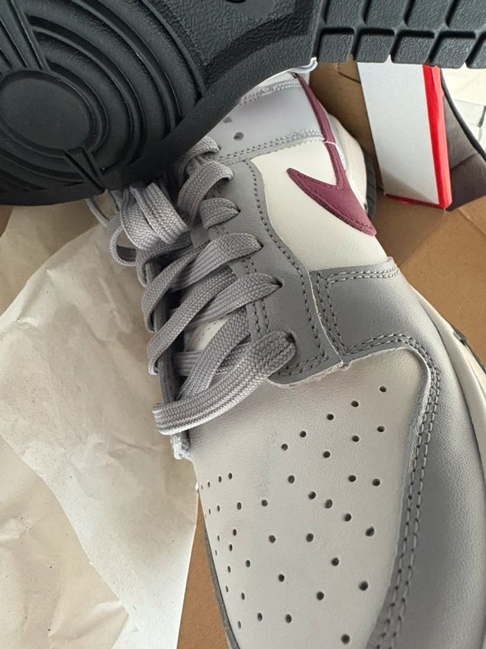 Nike Dunk Low W – Rosewood – neuves – taille 41 EU - photo numéro 3