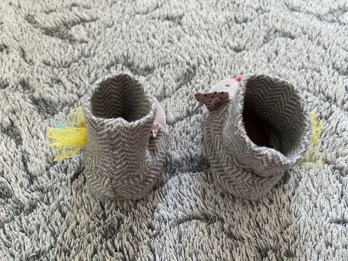 Chaussons les Pachats Moulin Roty - taille environ 15 / 16 - photo numéro 5
