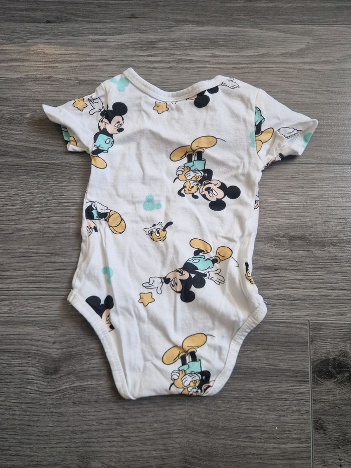 Lot de 2 bodies bébé manches courtes 3 mois - photo numéro 7