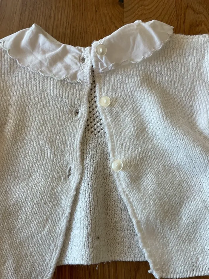 Lot Gilet 1 mois - photo numéro 6