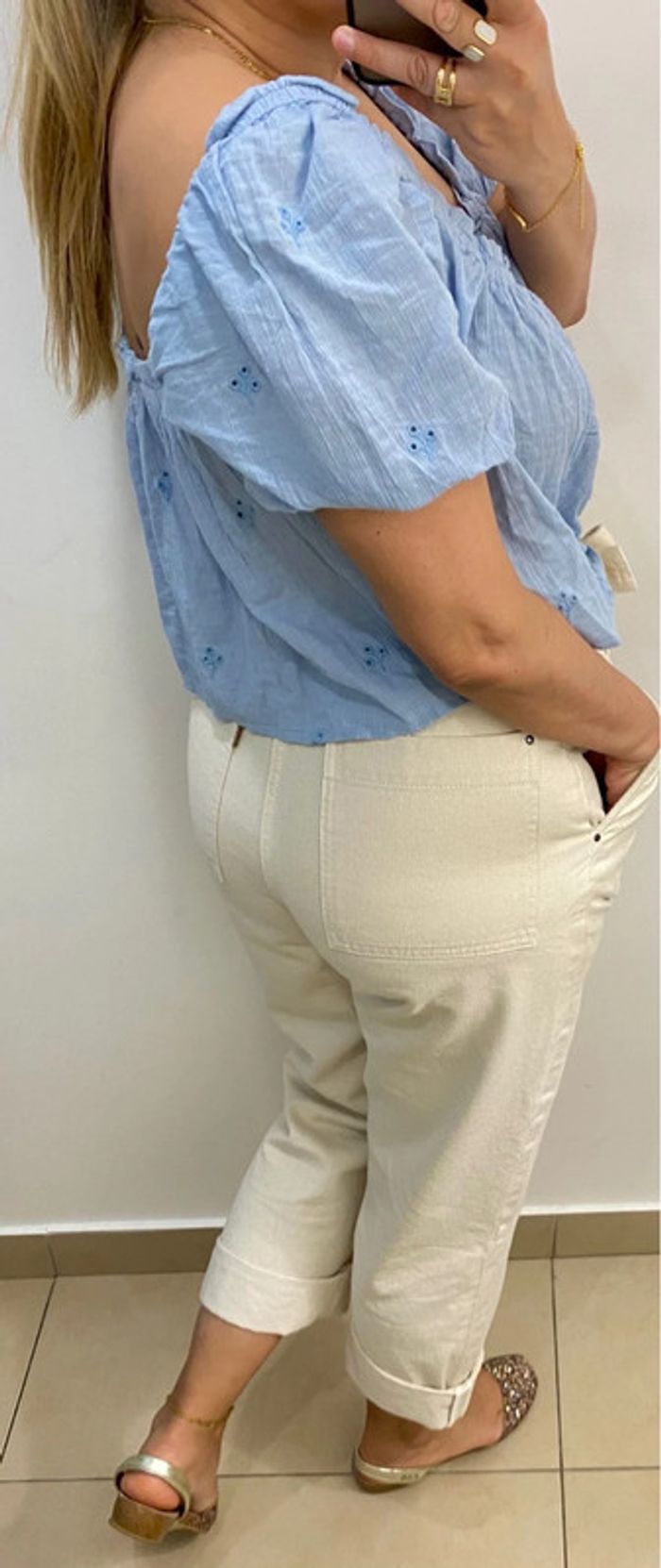 Blouse ZARA courte brodée Taille M-L - photo numéro 6