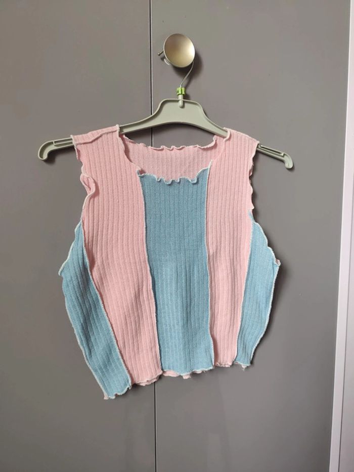 Crop top rose et bleu pastel 36
