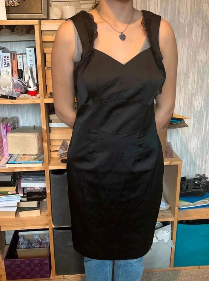 Magnifique robe h&m taille 42 neuve
