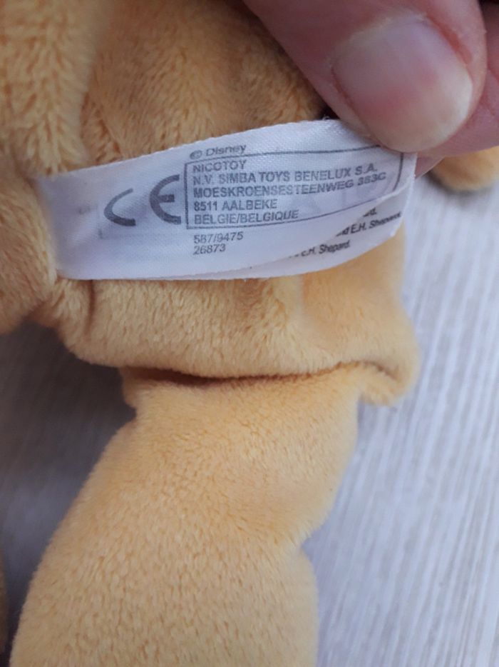 Peluche winnie l'ourson - photo numéro 3