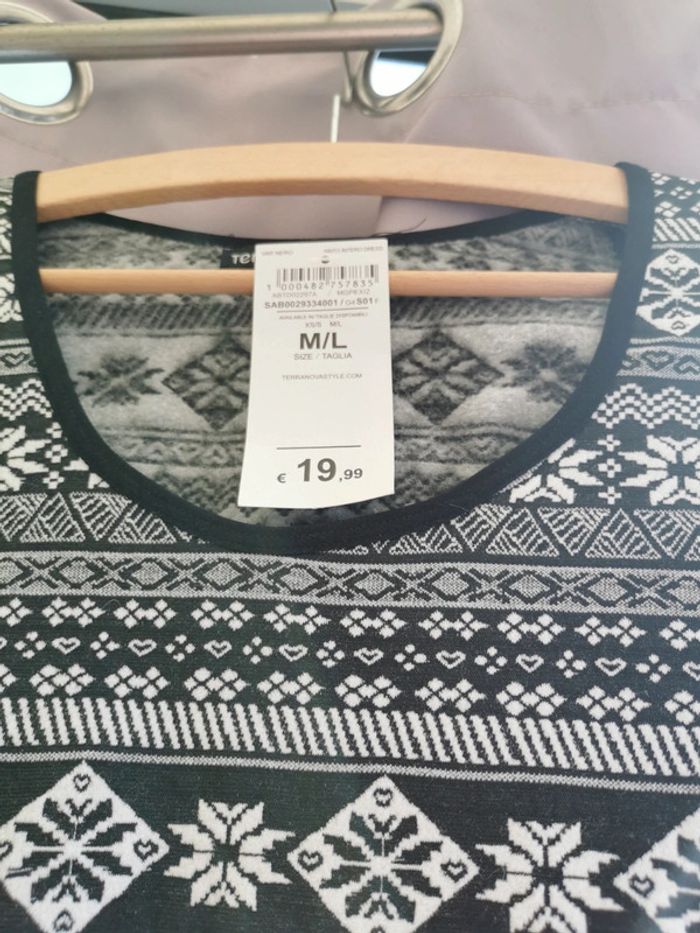 Jolie robe neuve elasthanne Terranova t M/L - photo numéro 3