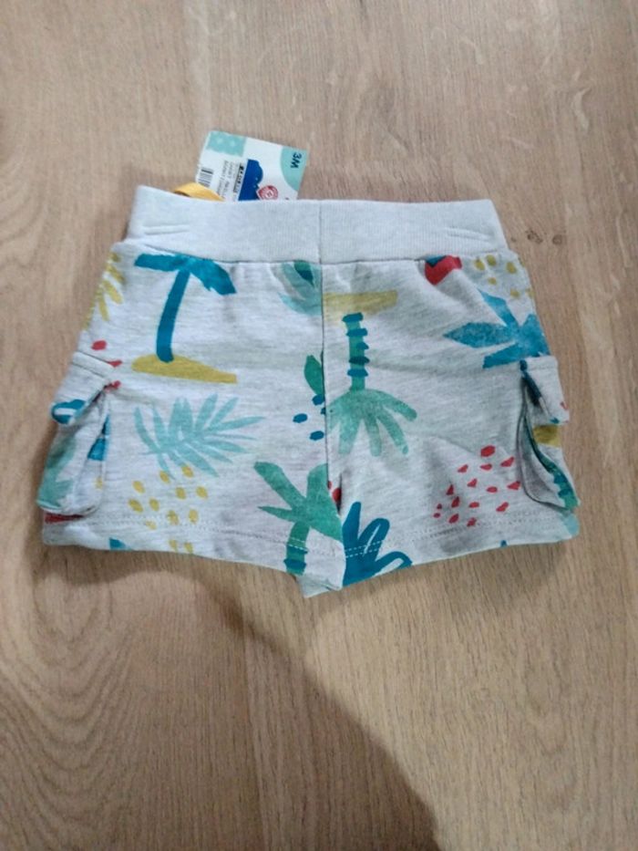 Ensemble short tee shirt 3 mois neuf - photo numéro 7