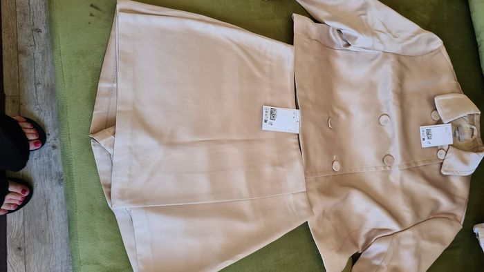 Tailleur jupe short jamais porté t42 H&M - photo numéro 2