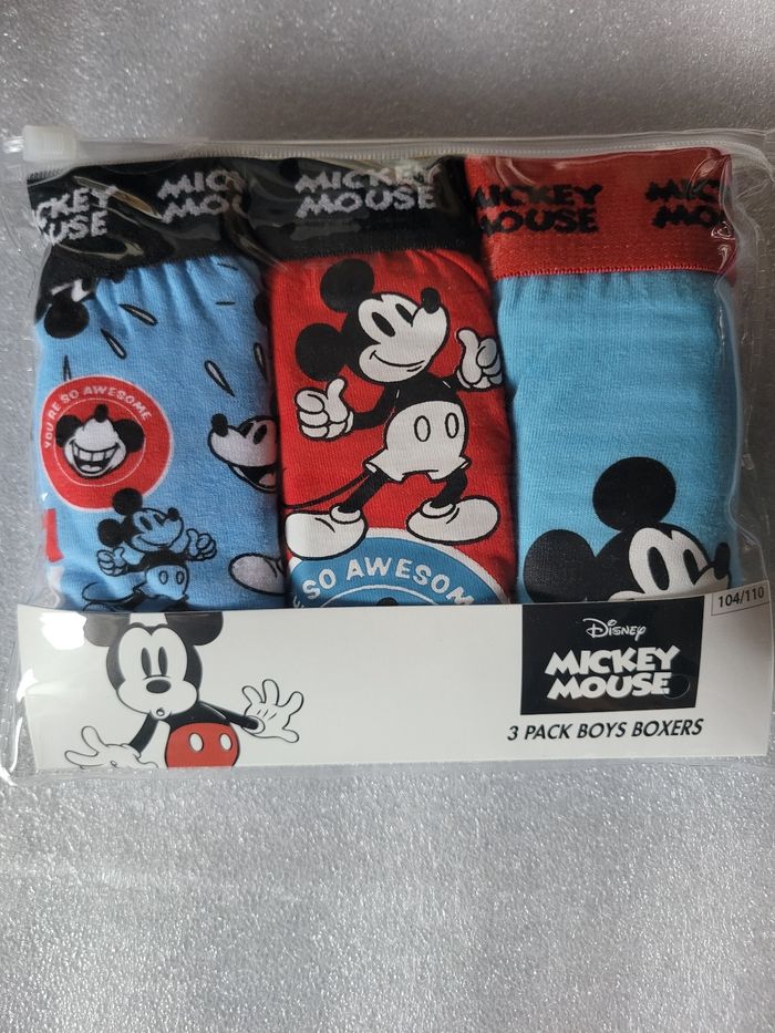 Lot de 3 boxer Mickey taille 104/110