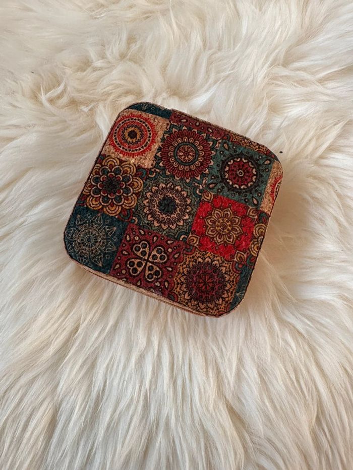 Boîte à bijoux en liège