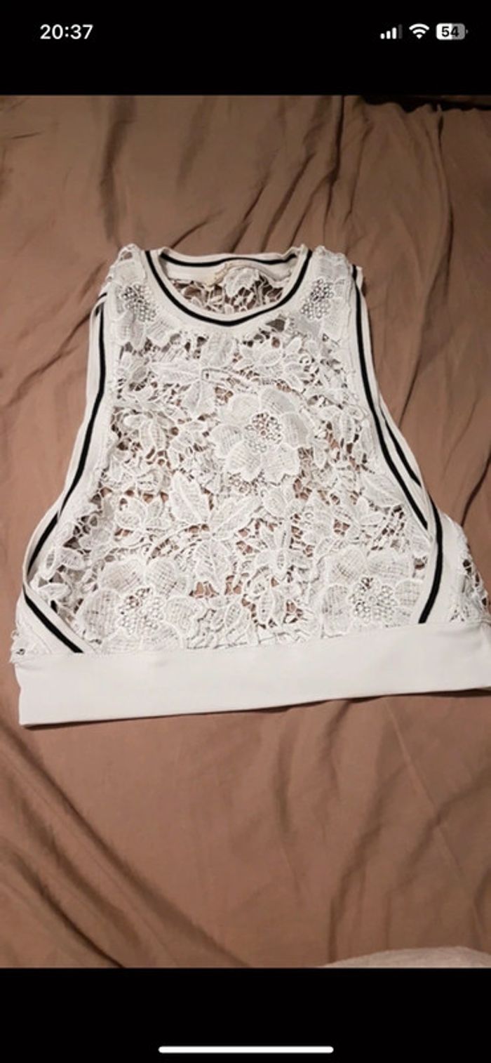 Débardeur dentelle Bershka