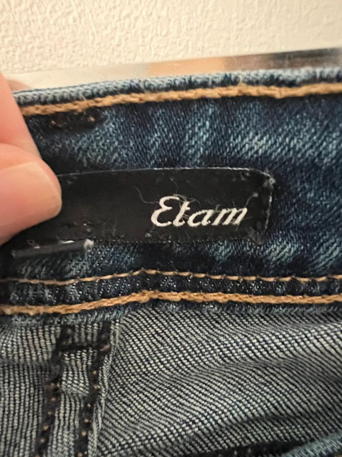 Jeans troués - photo numéro 9