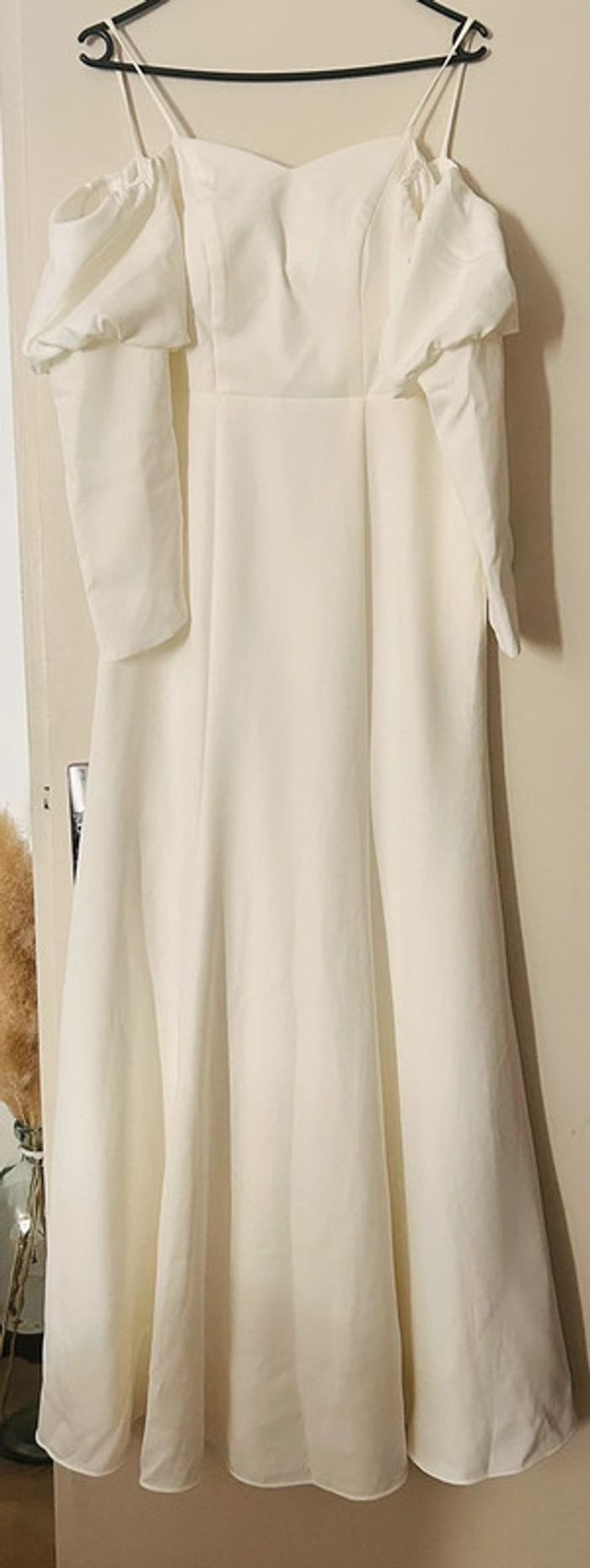 Robe jamais portée - photo numéro 3
