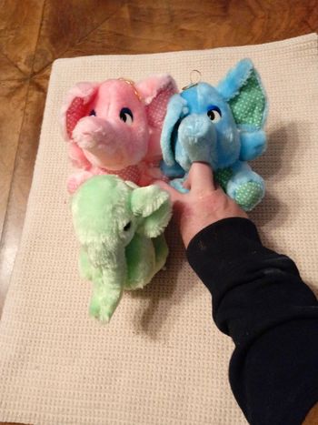 Lot de 3 peluches éléphants