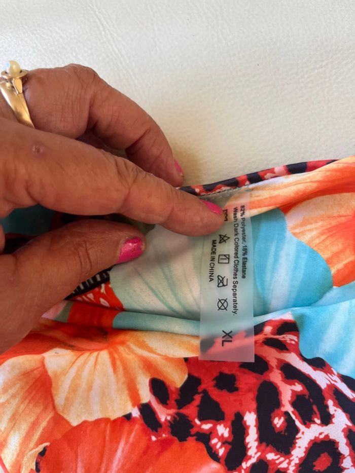 Bas de culotte de maillot de bains femme neuf coloré style tanga - photo numéro 4