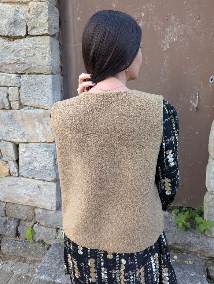 Gilet sans manche Quimper moumoute camel
Taille unique - photo numéro 5