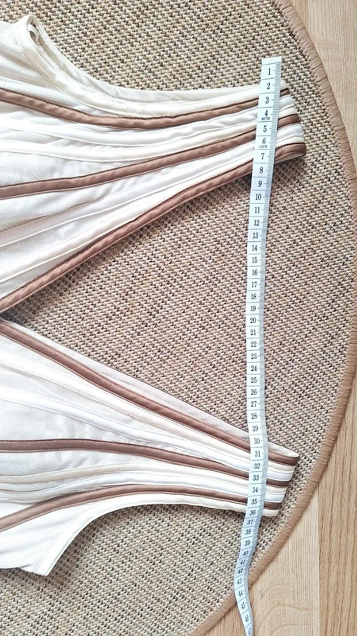 Somptueuse robe de cérémonie très élégante Sagaie en taille 40 - photo numéro 12