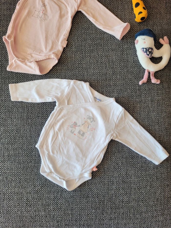 Lot 2 bodies fille 3 mois - photo numéro 4