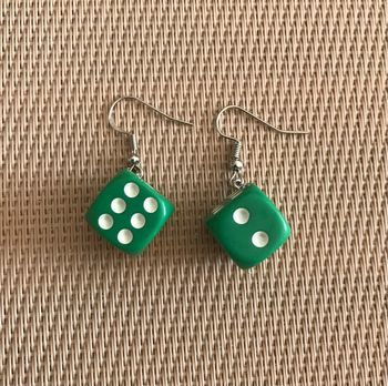 Boucles d’oreilles dés verts