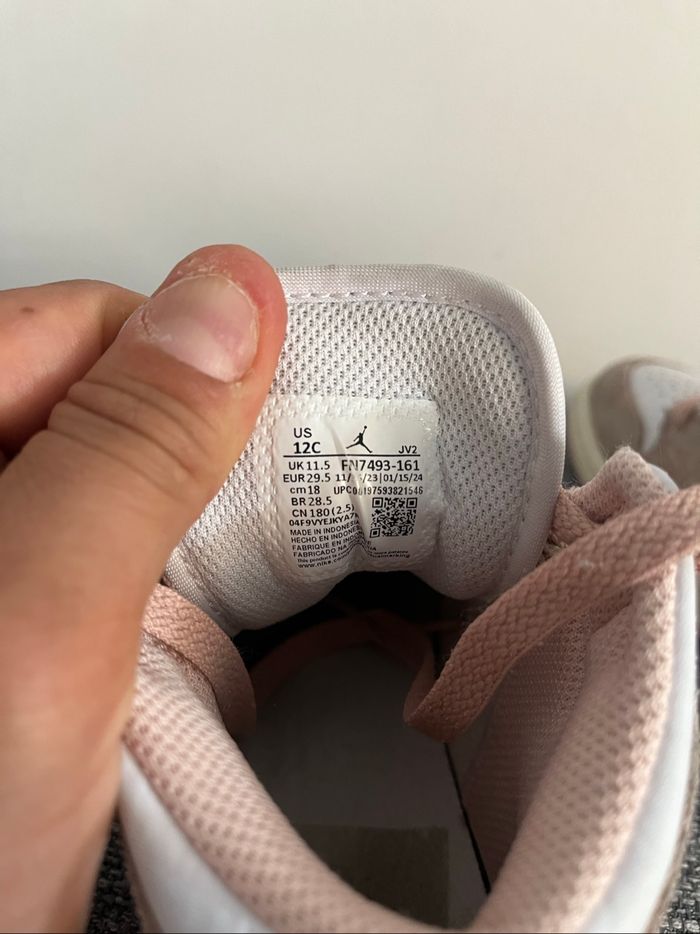 Baskets Montantes Jordan Pour Filles Taille 29,5 - photo numéro 9