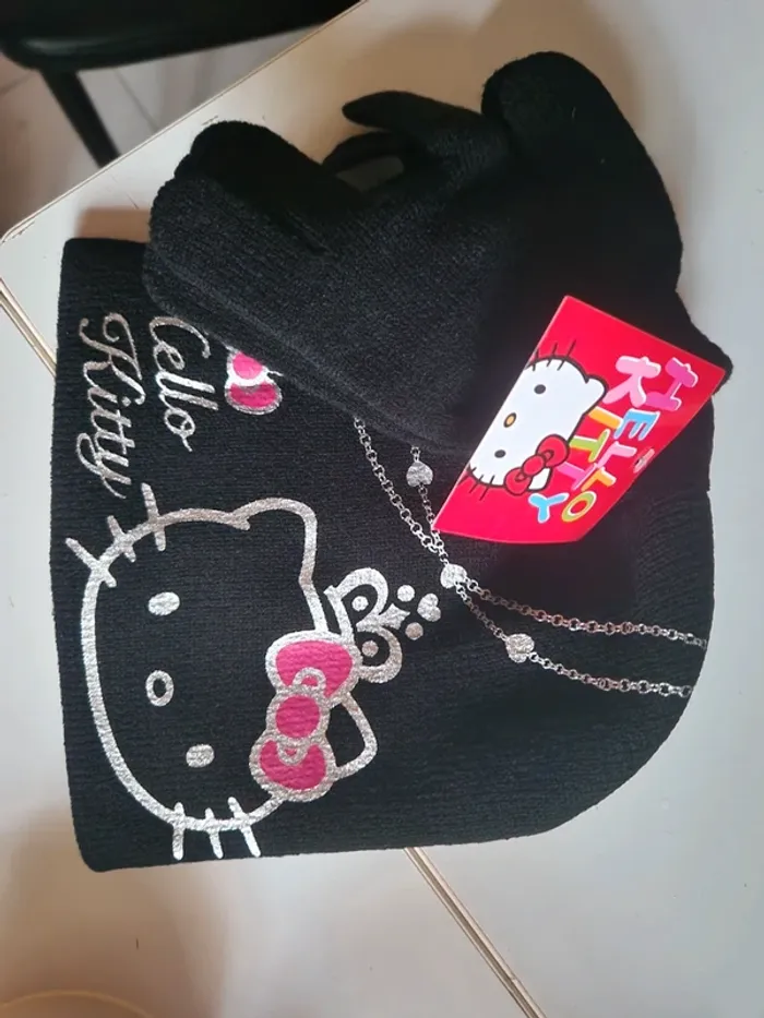 Ensemble Hello Kitty
