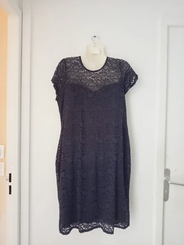 Robe d'été chic avec dentelle femme - photo numéro 3