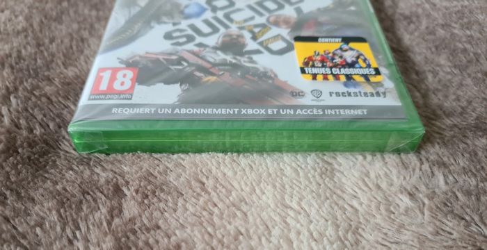 Suicide Squad xbox serie x neuf sous blister - photo numéro 5