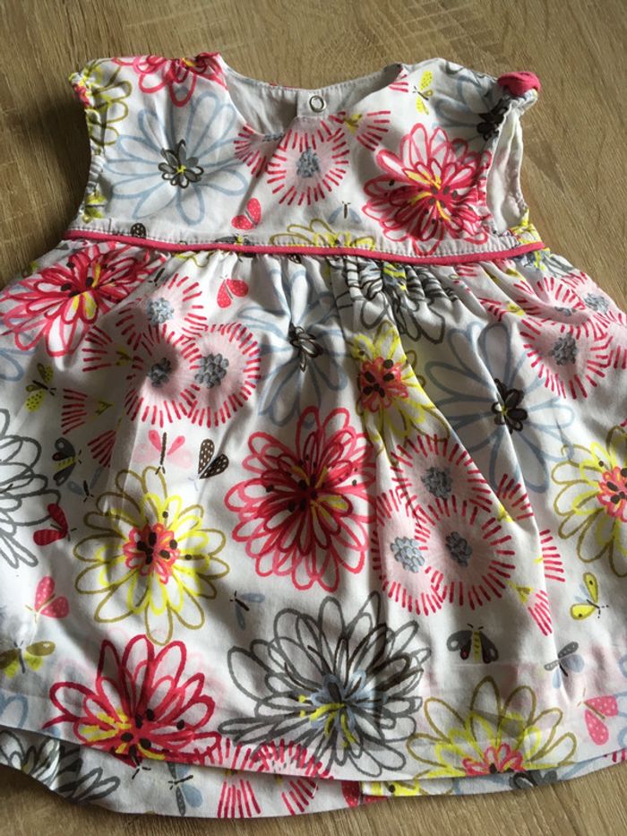 Robe + bloomer taille 3mois - photo numéro 2