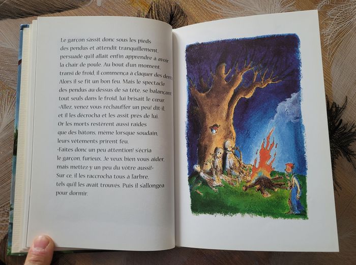Fantômes, spectres et monstres Wolfram Hänel, Wilbert Van der Steen (Illustrations) - photo numéro 3