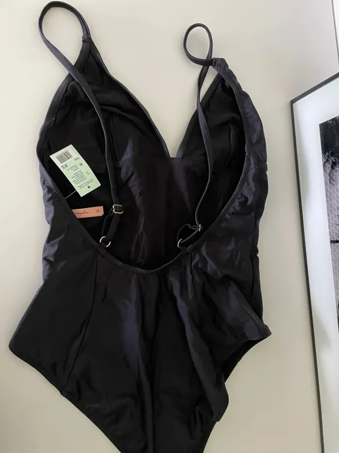 Maillot de bain une pièce noir we are jolies taille XS neuf - photo numéro 4