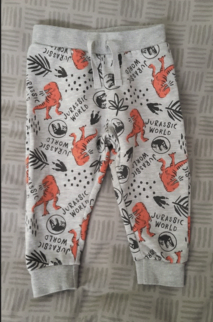 Legging Jurassic World 9 - 12 mois - photo numéro 1