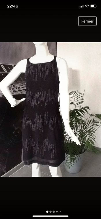 Robe en voile noir motifs strass argentés